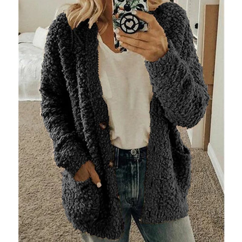 VeloraCozy β Plus Size Velvet Short Cardigan Jacket