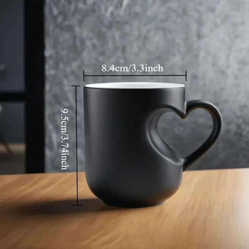 HeartGlow – Magic Color Reveal Mug