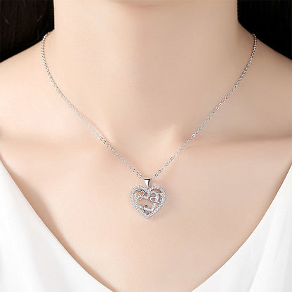 LoveFlow – Romantic Interlocking Necklace