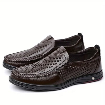 Brenton™ – Handcrafted Leather Moccasins for Timeless Style