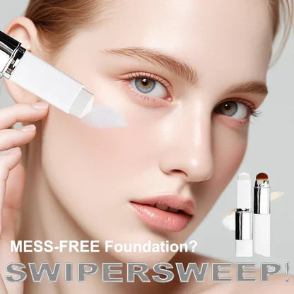 GlowMatch – Skin Adapting Cover Cream Stick