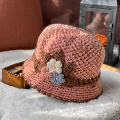 VintageGlow – Cozy Winter Cap