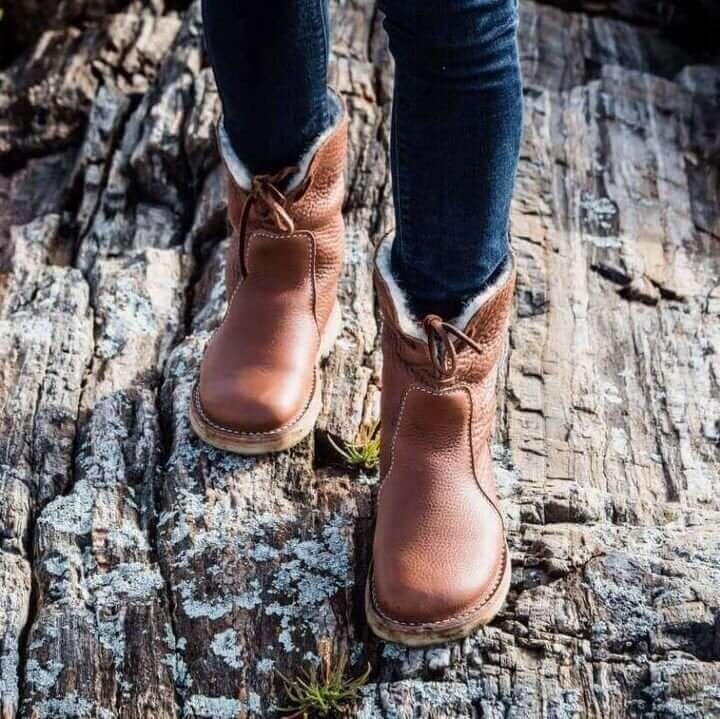 WATERPROOF LEATHER POLAR BOOTS WITH WOOL LINING | Belevite