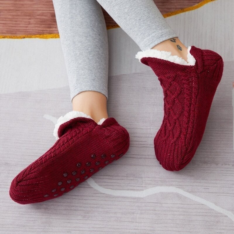 WarmEase – Indoor Non Slip Thermal Socks