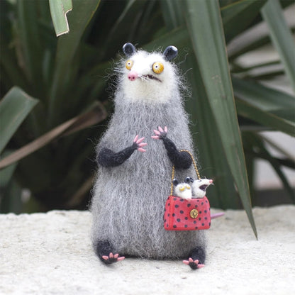 CurioCat - Soft Wool Figurine