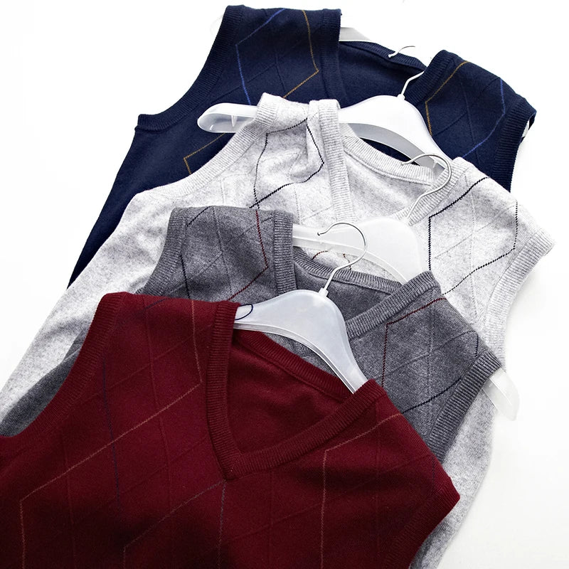 Jude Sweater Vest | Belevite
