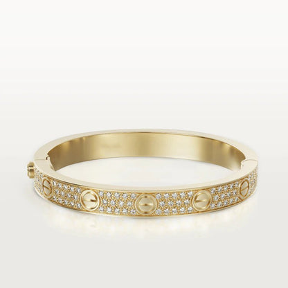 EternalGlow – Premium Diamond Love Bracelet