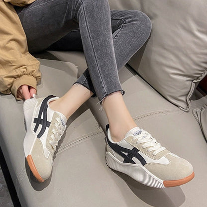 Andria Ultra comfortable sneakers | belevite