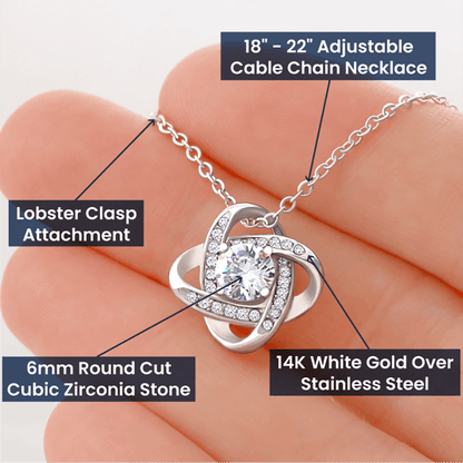 ForeverMom – Heartfelt Love Knot Necklace Gift