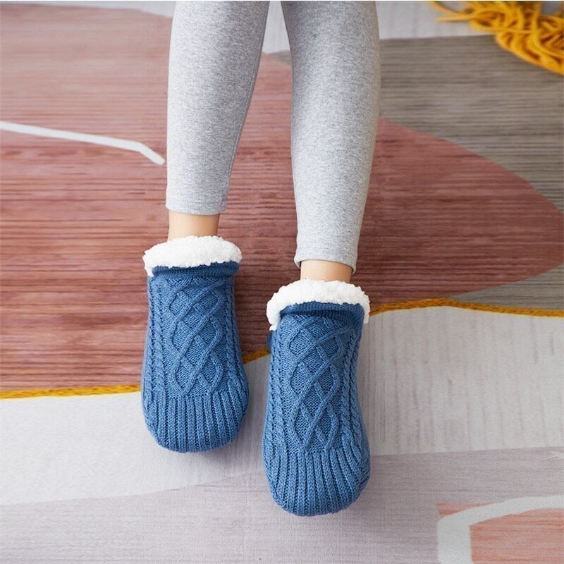 WarmEase – Indoor Non Slip Thermal Socks