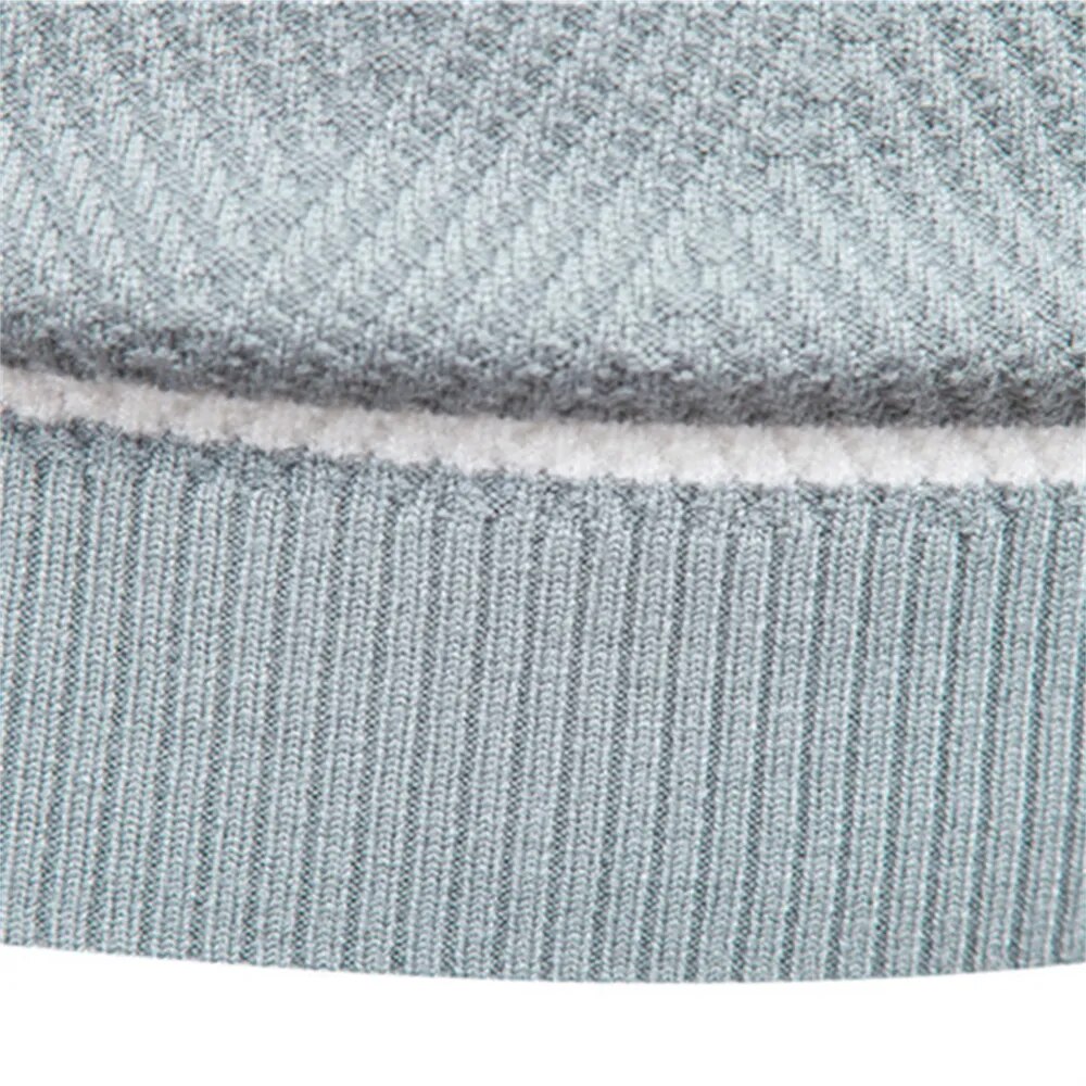 Zander Field Stripe Cotton Crewneck | Belevite