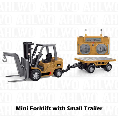 TitanMover – Mini Desktop RC Construction Forklift